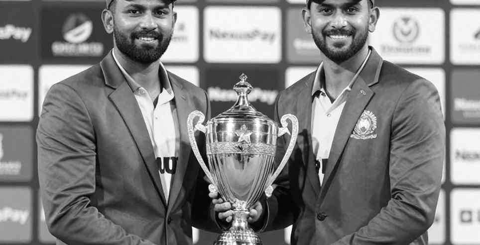 ভোরের ম্যাচ, ফাটা কাফ আর এ-দলের নিঃশব্দ সিঁড়ি: ভারত-এ বনাম অস্ট্রেলিয়া-এ